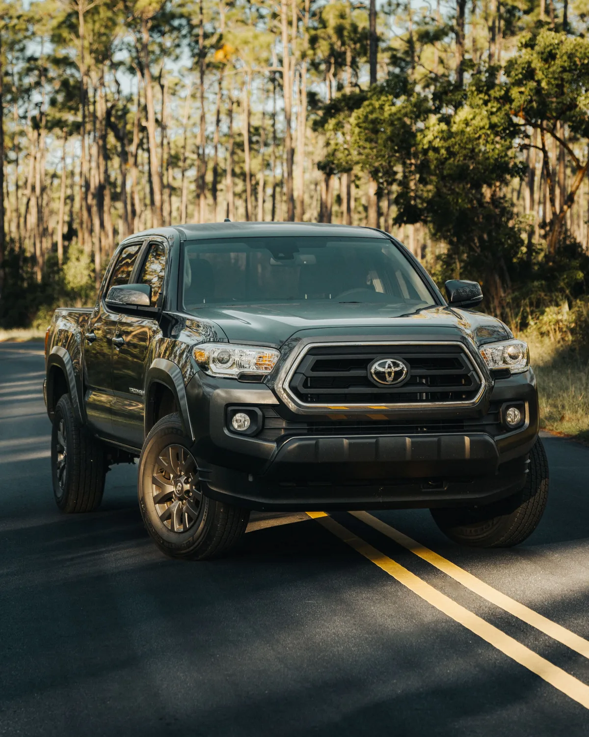 Truck — Pickup truck, three-quarter view